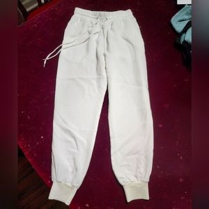 NWOT ... Fashion Nova Joggers